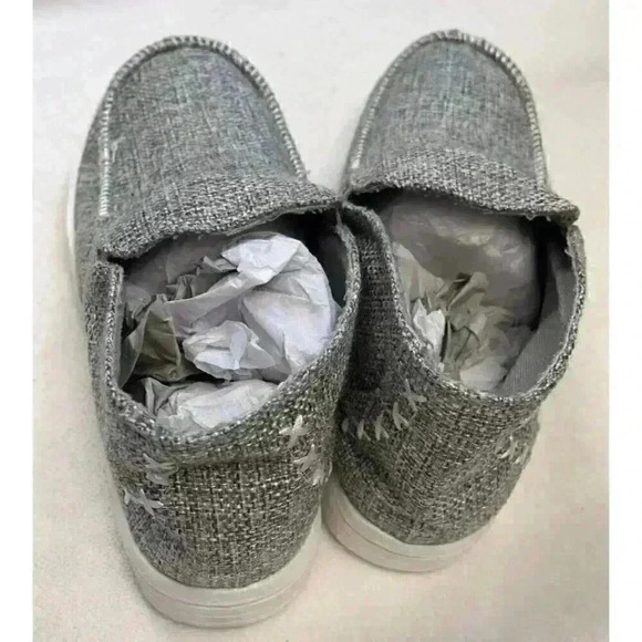 Outwoods Grey Slip On Moccasins - Picture 2 of 7